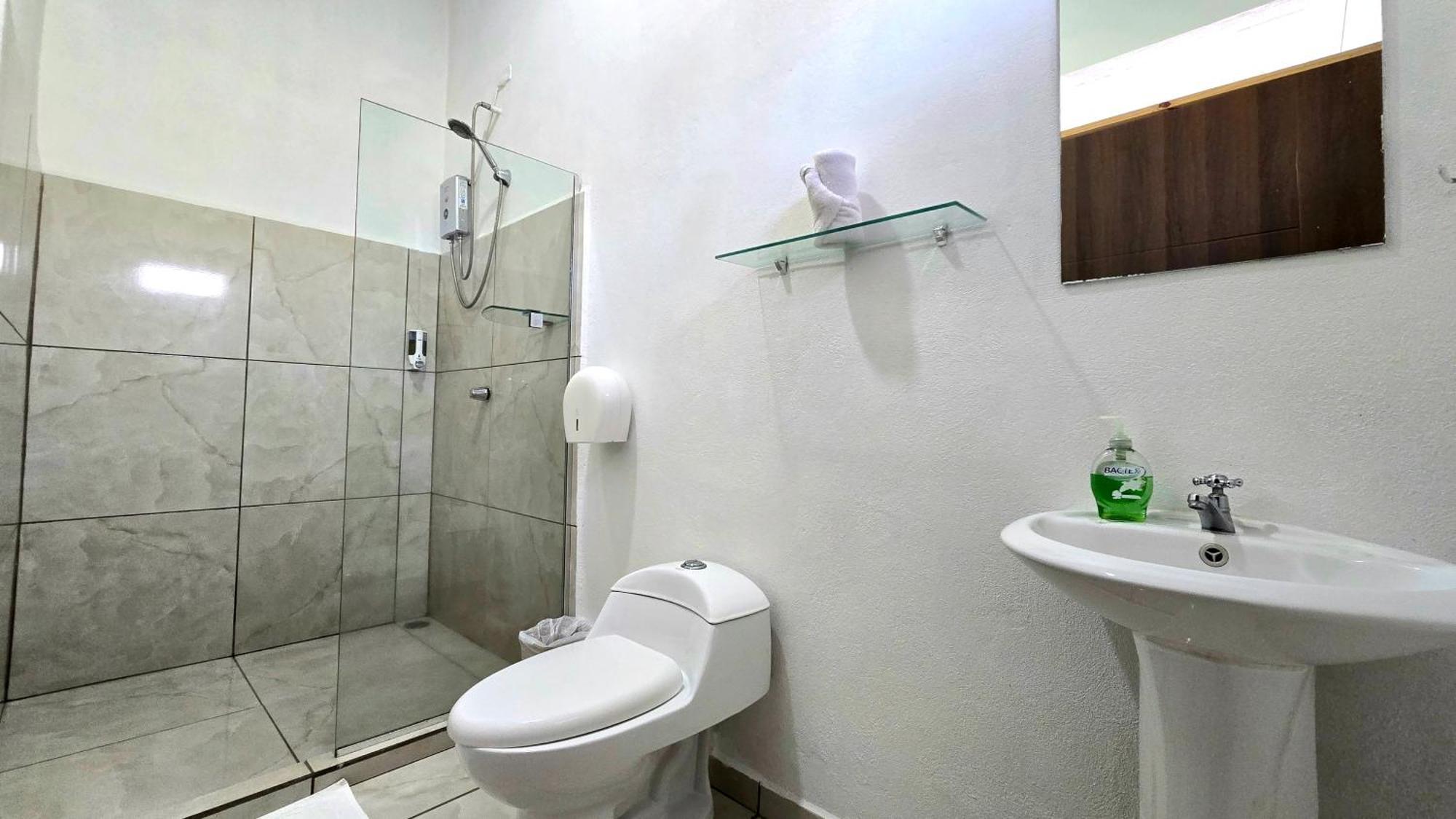 Hotel Cattleya Family Monteverde Exterior foto